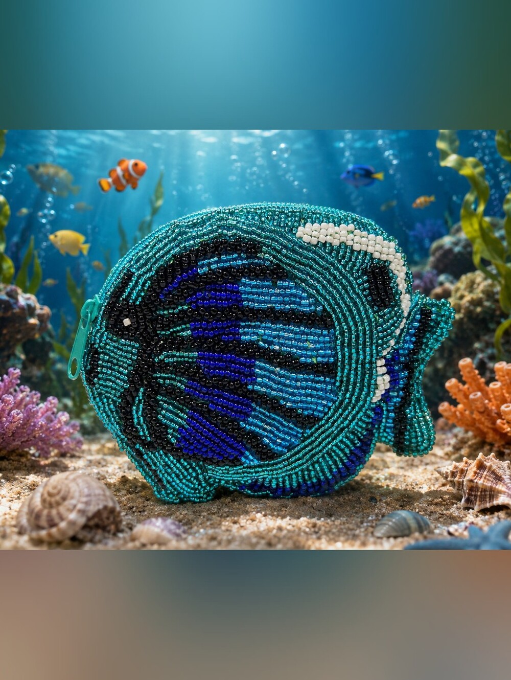 🐠 Whimsical Beaded Fish Zipper Pouch – New Old Stock
